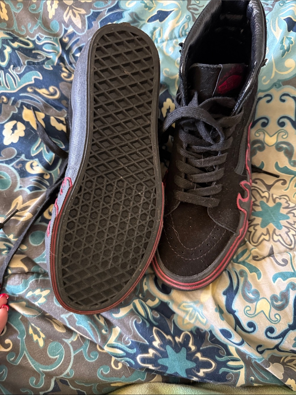 Vans Black Casual High-Top Sneakers with Red Accents - Picture 3 of 3